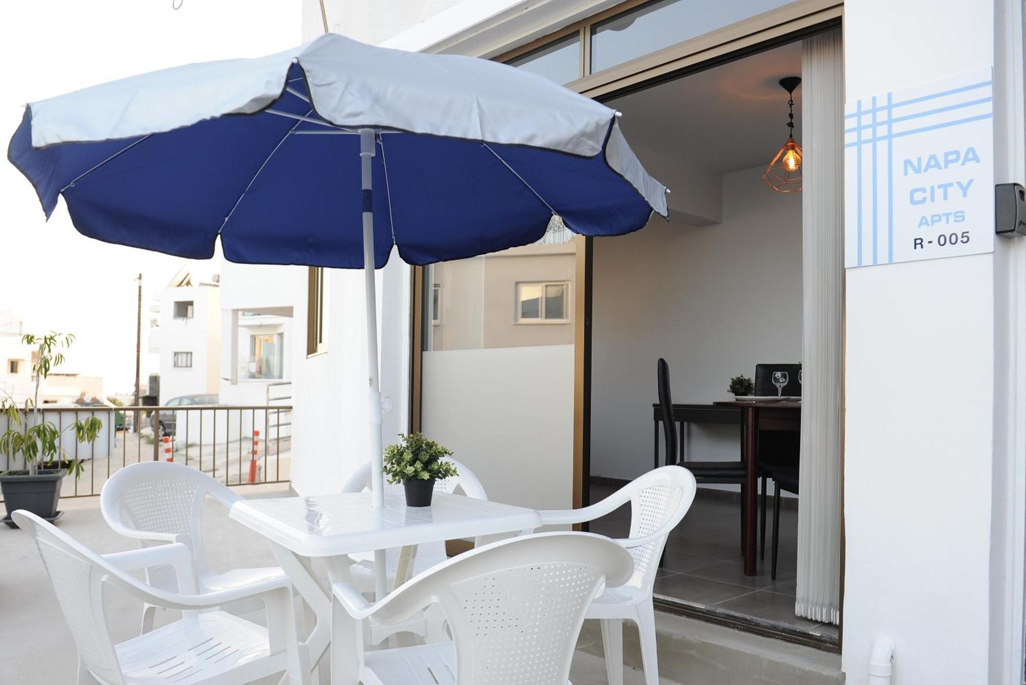 Napa City Apartments Айя-Напа Экстерьер фото